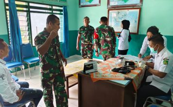 Anggota Koramil Masalembu Jalani Skrining Kesehatan Dari Tim Puskesmas