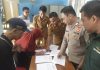Bhabinkamtibmas Polsek Rambang Melaksanakan Pengamanan Penyaluran BLTDD