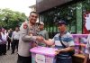 Kapolda Metro Jaya Irjen Pol Karyoto Tinjau Pengungsian Warga Terdampak Banjir di Pancoran