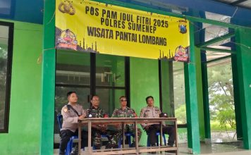 Tingkatkan Keamanan, Babinsa Koramil 0827/14 Batang Batang Jaga Tempat Wisata Pantai Lombang