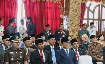 Wakil Bupati Kaur Abdul Hamid,S.Pd.I Hadiri Pelantikan Bupati Dan Wakil Bupati Bengkulu Selatan Di Balai Raya Semarak Bengkulu