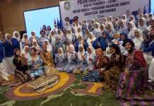 Bupati Ipuk Kukuhkan Pengurus IWAPI Banyuwangi