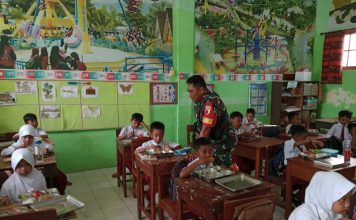 Dari Dapur Hingga Sekolah, Babinsa Kalianget Kawal Ribuan Paket MBG untuk Pelajar dan Warga