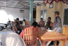 Sinergitas TNI – Polri, Babinsa dan Bhabinkamtibmas Sambangi Kantor Desa