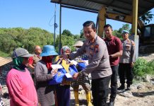 Polres Sumenep Gelar Bakti Sosial Untuk Para Pemulung di TPA Torbang Dalam Rangka Hari Bhayangkara Ke-80