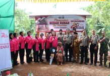 Polres Sumenep Resmikan Bedah Rumah Ibu Musinten, Wujud Kepedulian Polri di Hari Bhayangkara Ke-80