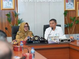 Pemkab Muara Enim Dorong PTBA Tuntaskan Pembangunan Talud Sungai Enim Akhir 2026