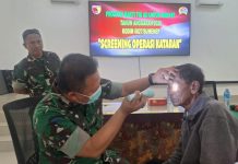 Bakti TNI AD Bantu Warga Sumenep Deteksi Katarak Sejak Dini