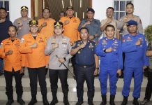 Wujud Kepedulian Polri, Kapolresta Sumenep Koordinasikan dan Berangkatkan Empat Korban Kebakaran KMP Mutiara Sentosa 2 ke Posko Pusat Tg. Perak Surabaya