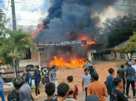 Gejolak Tambang di Belitung Timur Memuncak, Kantor Operasional PT Timah Dibakar Massa Penambang