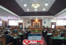 Plt Bupati Hadiri Paripurna DPRD Tulungagung, Pelantikan PAW Wakil Ketua Diiringi Kesepakatan Perubahan KUA-PPAS 2026