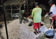 Bakti TNI AD untuk Rakyat, Bersama Masyarakat Bangun Jembatan TNI Kuat