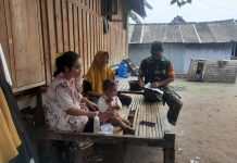 Babinsa Sapeken Kunjungi Keluarga Stunting, Wujud Kepedulian TNI AD terhadap Kesehatan Anak