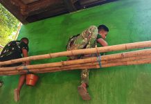 Jembatan Belimbing Terus Dipoles, TNI Perkuat Akses Warga Lanjuk