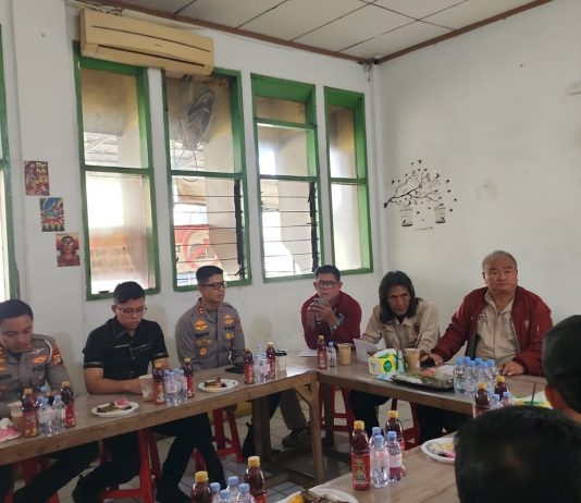 Kapolres Metro Bekasi Kota Perkuat Kemitraan dengan Insan Pers lewat Audiensi IWOI DPD Kota Bekasi