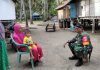 Babinsa Sapeken Kunjungi Keluarga Stunting, Wujud Kepedulian TNI terhadap Kesehatan Masyarakat